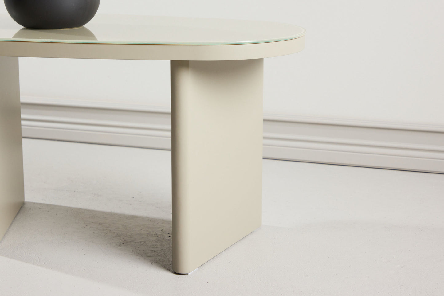 Grönvik sidebord 70×45×40 cm – Beige