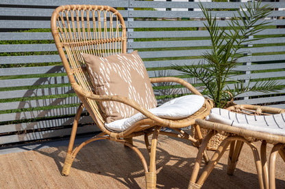 Ella loungestol med puf – Rattan/Offwhite
