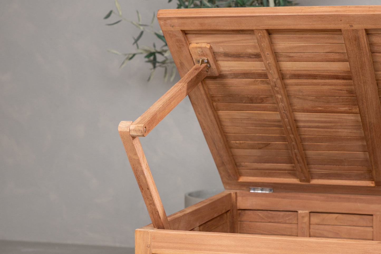 Trento hyndeboks 70×130×46 cm – Naturteak