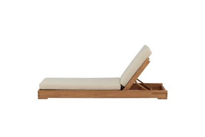 Solseng – Gylden teak med beige hynde