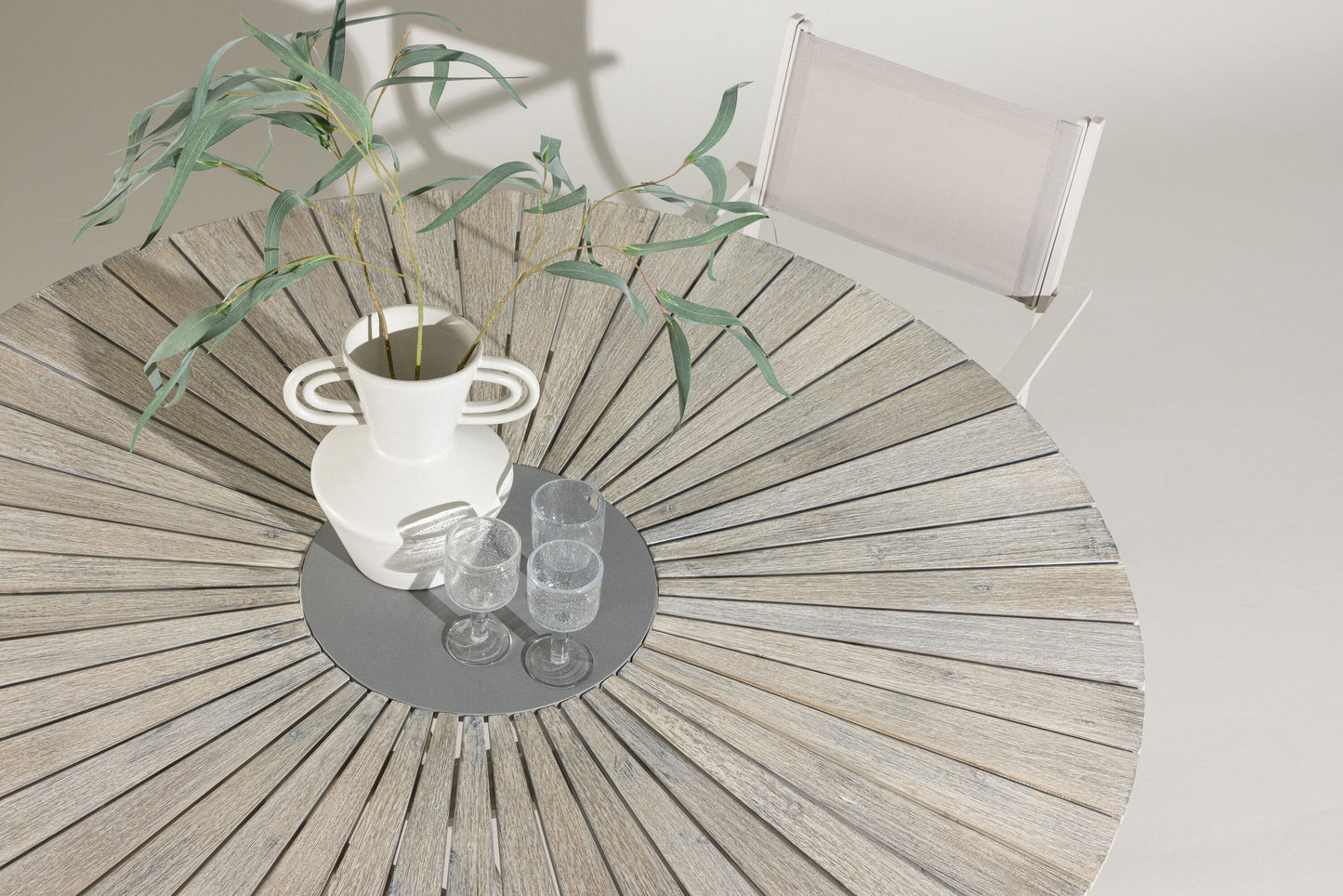 Rives Havebord Ø150 cm – Hvid & Grå