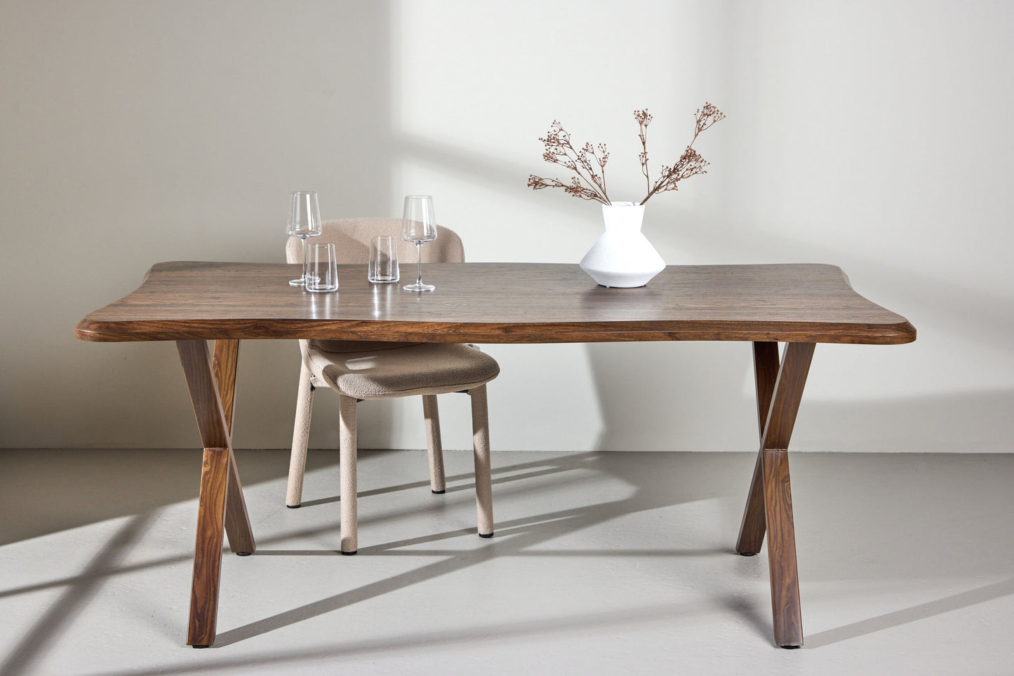 Fiona Spisebord 180×90 cm – Valnød