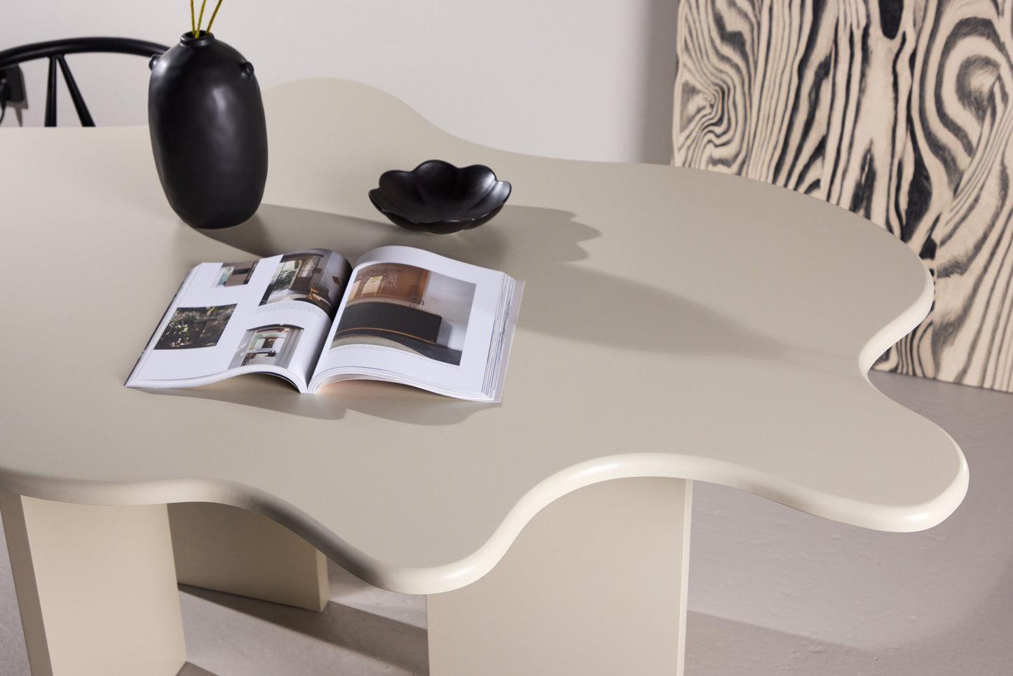 Flower spisebord 190x123x76 cm – Beige