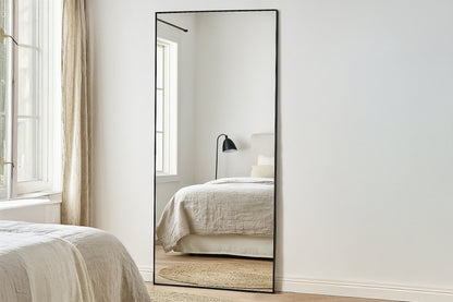 Dalton spejl 100×193 cm – Sort