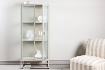 Garis højt opbevaringsskab – Beige