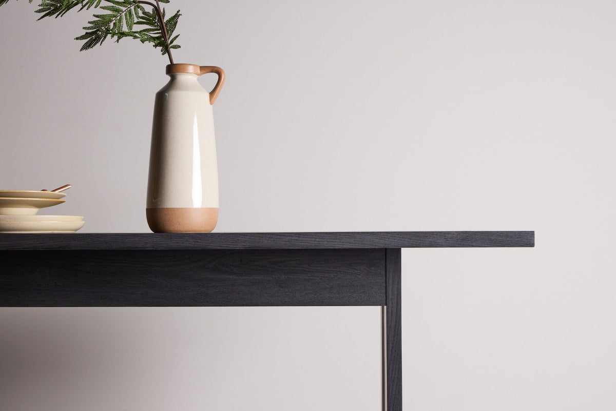 Milly Spisebord 100×235 cm – Sort