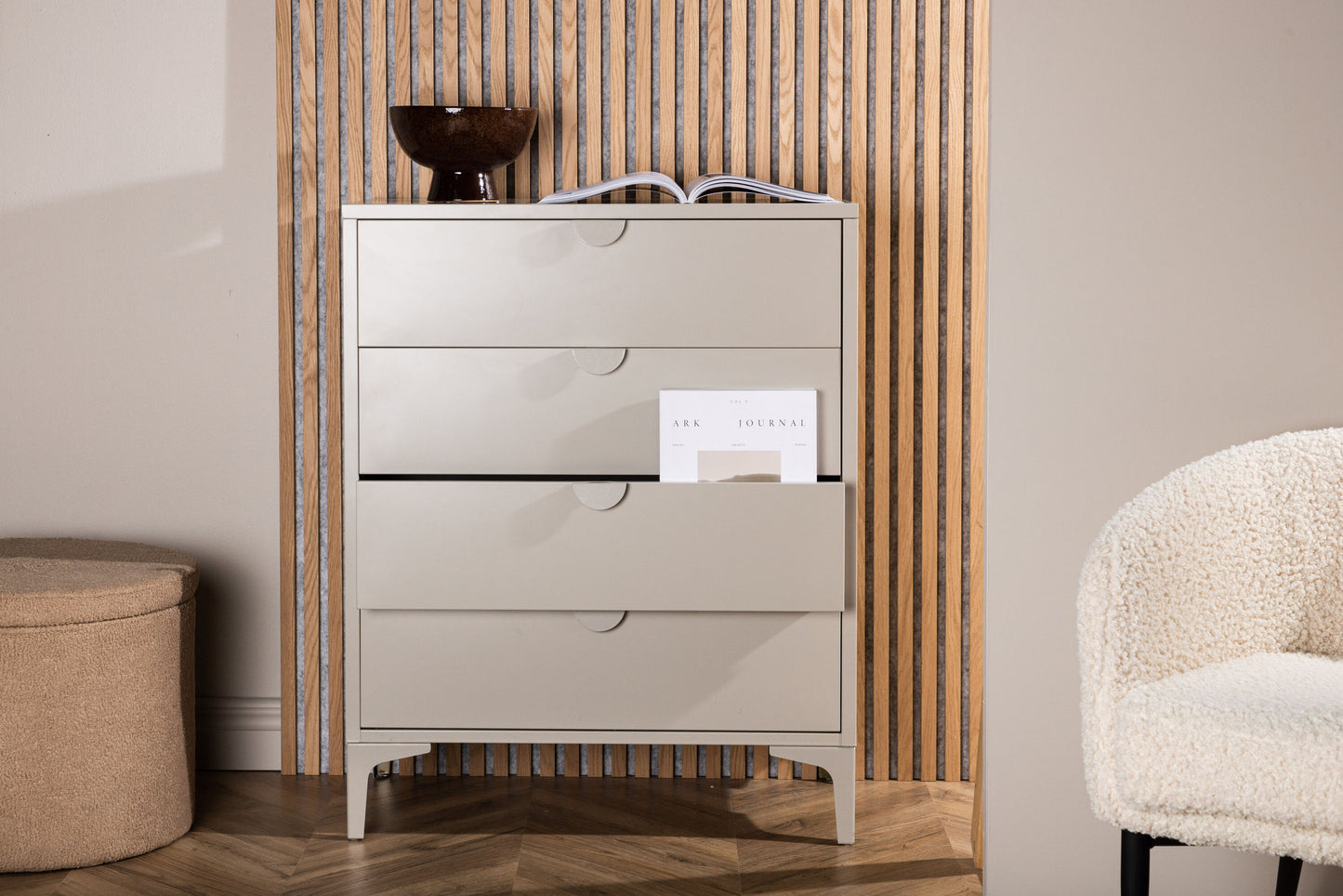 Piring Kommode med 4 Skuffer – Beige
