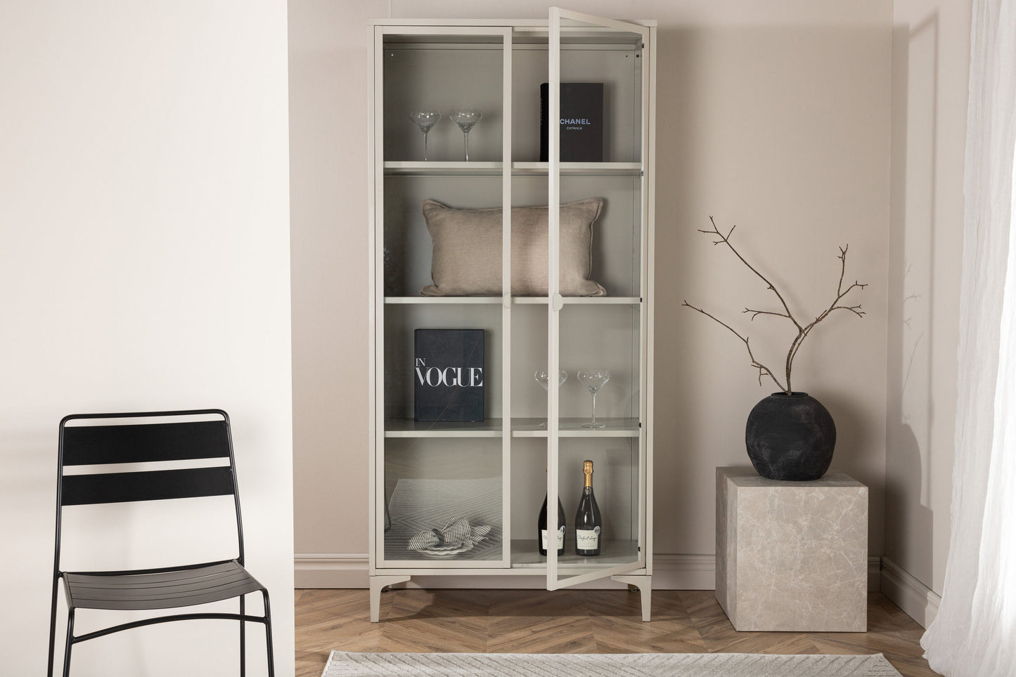 Piring Vitrineskab – Beige